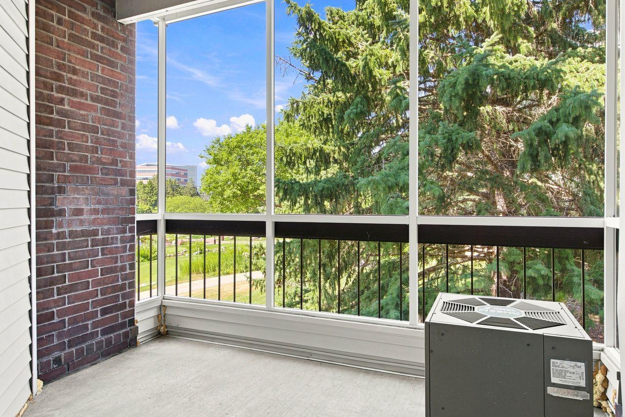 View of Residential at 7440 Edinborough Way #4116, Edina MN 55435, Edina (7 of 52) - Mike Wilen | Minnesota Team Real Estate