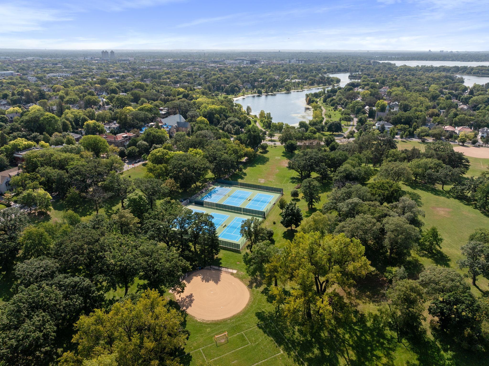 View of Residential at 1128 Kenwood Parkway, Minneapolis MN 55403, Minneapolis (91 of 91) - Mike Wilen | Minnesota Team Real Estate