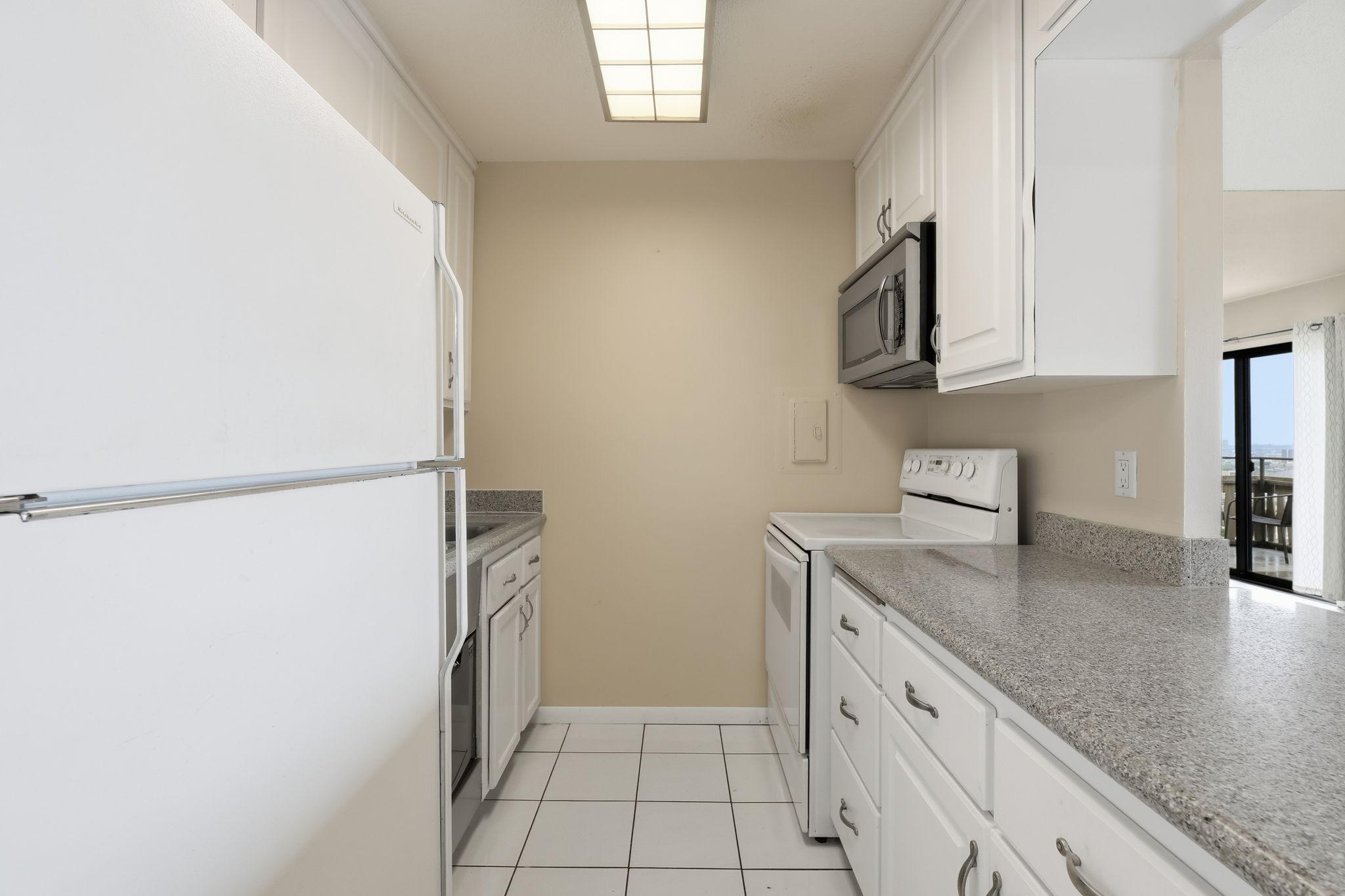 View of Residential at 410 Groveland Avenue #2003, Minneapolis MN 55403, Minneapolis (11 of 26) - Mike Wilen | Minnesota Team Real Estate