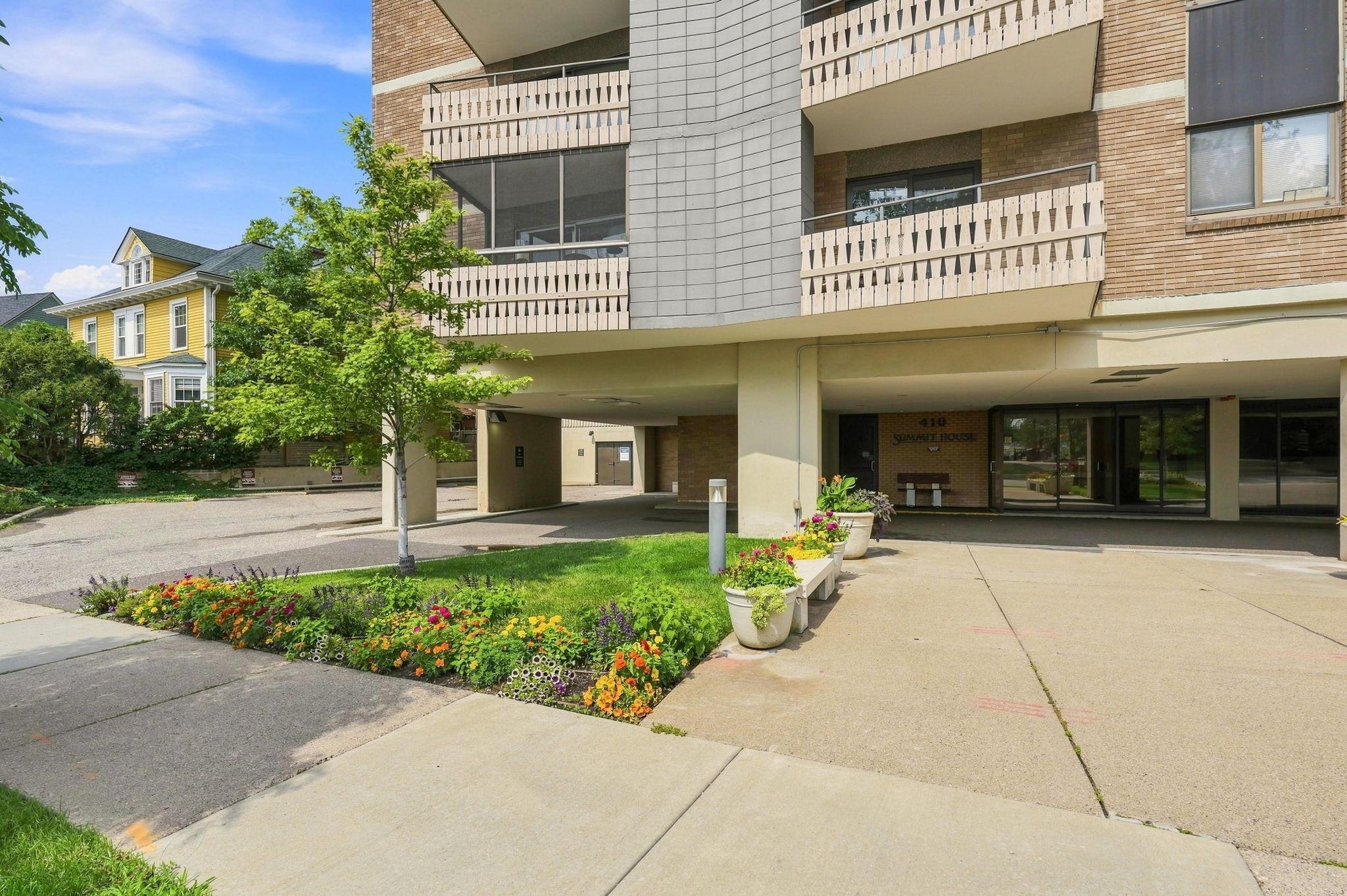 View of Residential at 410 Groveland Avenue #2003, Minneapolis MN 55403, Minneapolis (3 of 26) - Mike Wilen | Minnesota Team Real Estate
