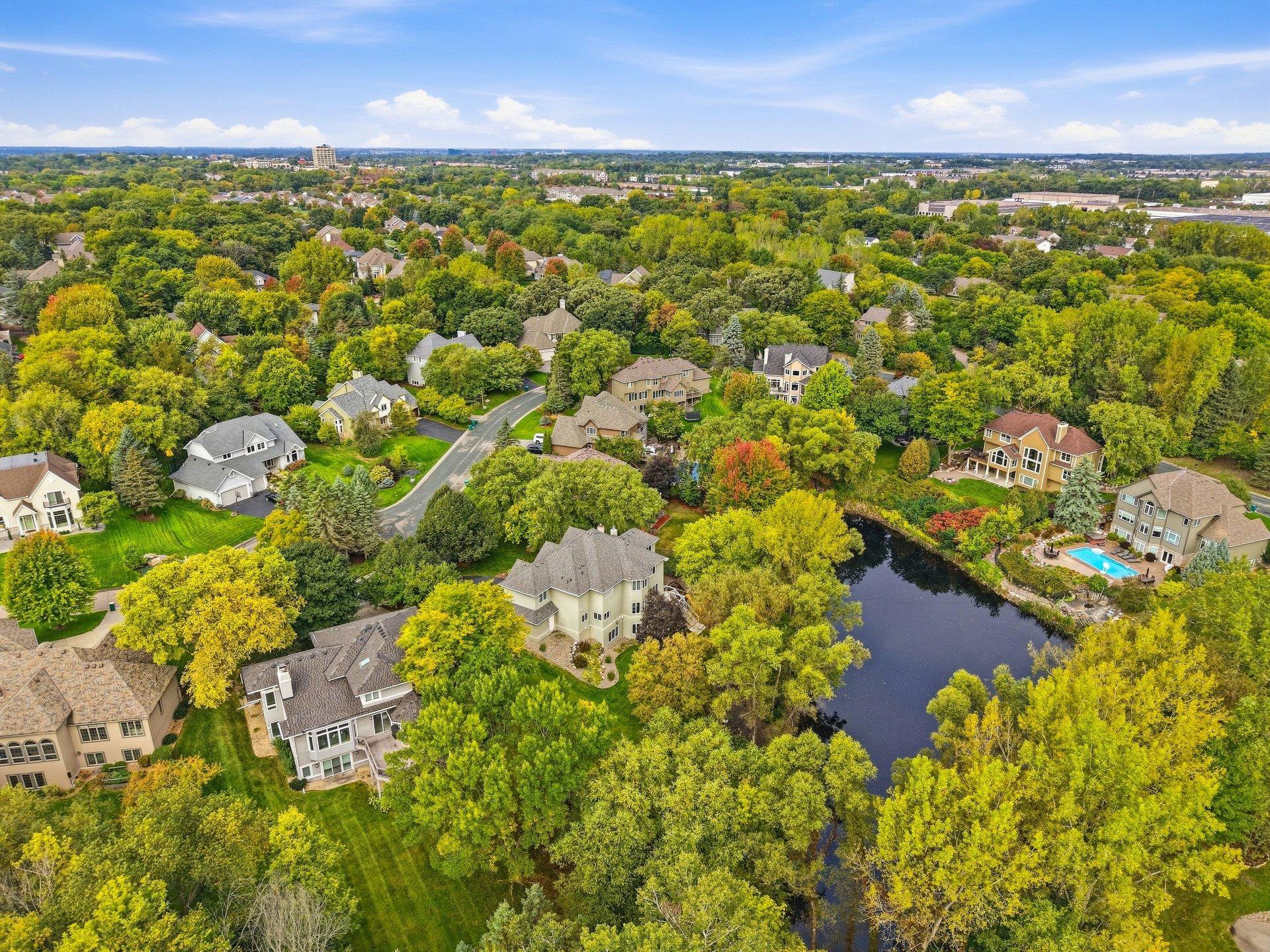 View of Residential at 856 Great Oaks Trail, Eagan MN 55123, Eagan (24 of 28) - Mike Wilen | Minnesota Team Real Estate