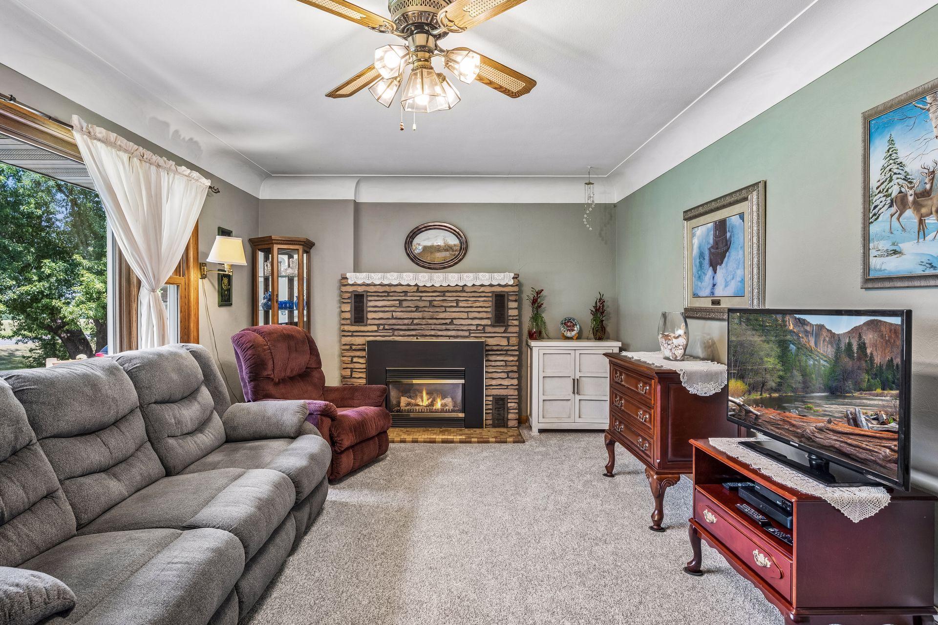 View of Residential at 23235 Oakdale Drive, Rogers MN 55374, Rogers (8 of 40) - Mike Wilen | Minnesota Team Real Estate