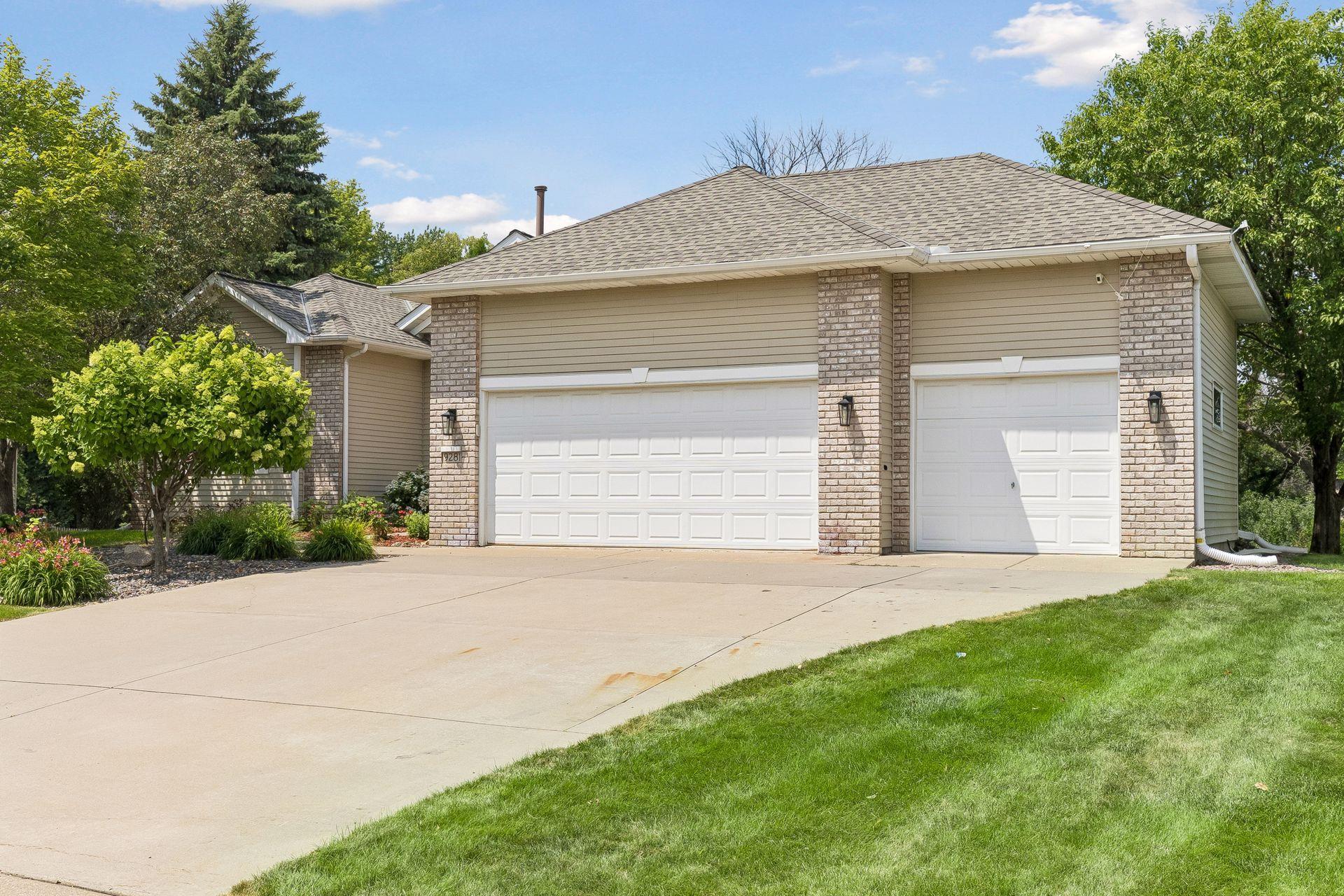 View of Residential at 9281 Tewsbury Gate N, Maple Grove MN 55311, Maple Grove (51 of 55) - Mike Wilen | Minnesota Team Real Estate