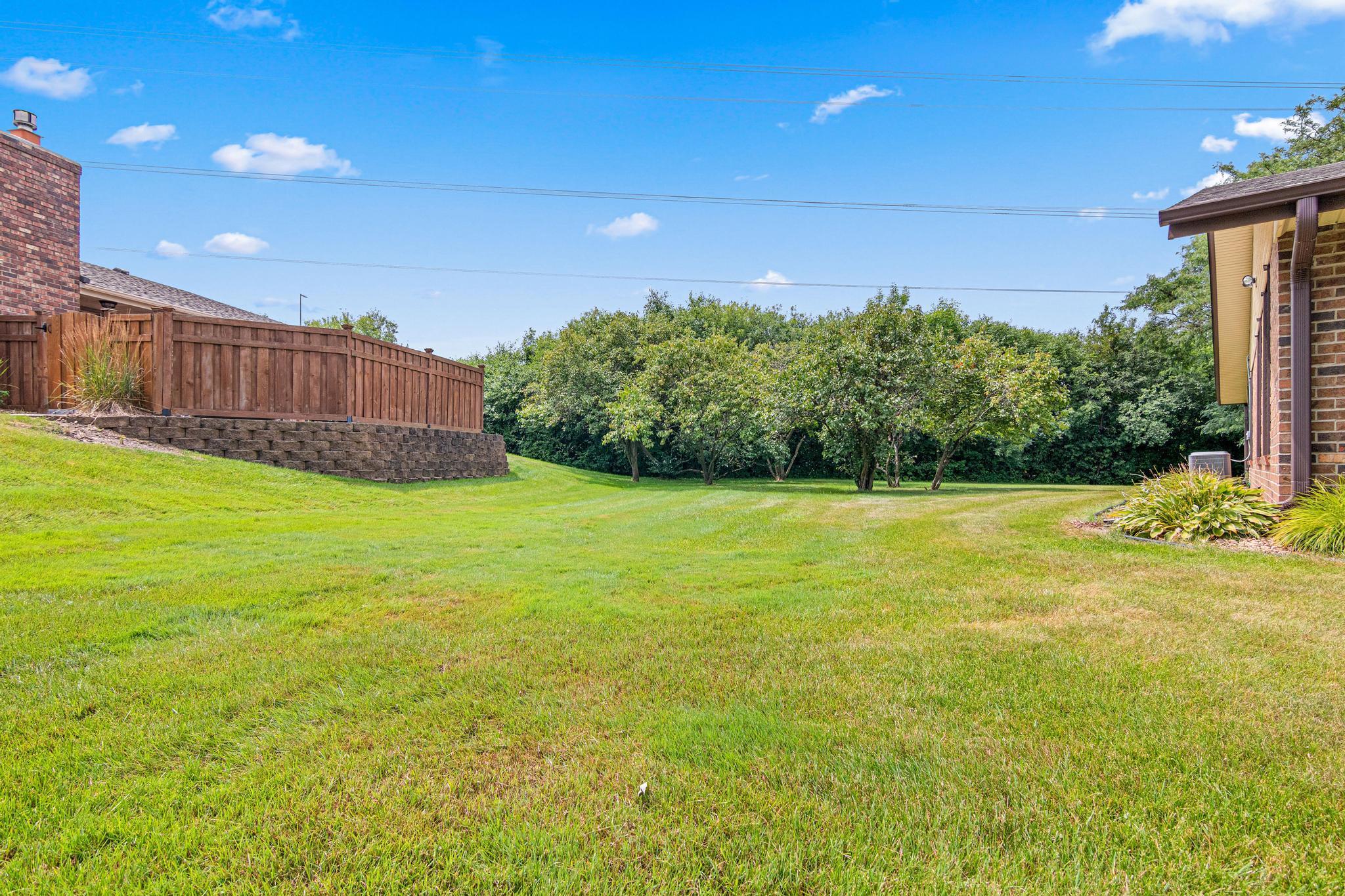 View of Residential at 13401 Pepperwood Circle, Minnetonka MN 55305, Minnetonka (26 of 27) - Mike Wilen | Minnesota Team Real Estate