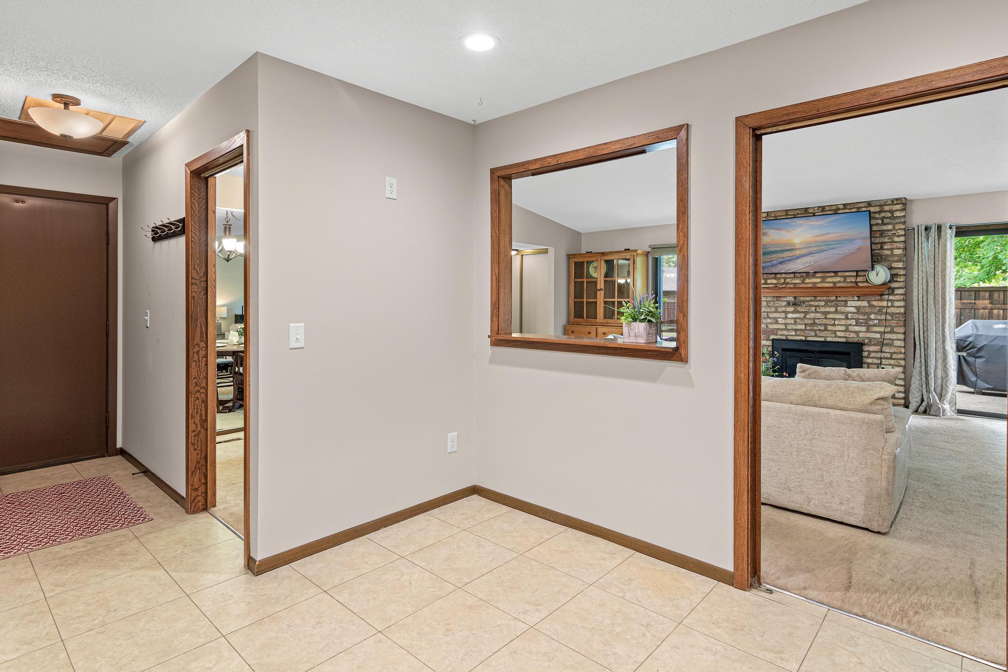 View of Residential at 13401 Pepperwood Circle, Minnetonka MN 55305, Minnetonka (12 of 27) - Mike Wilen | Minnesota Team Real Estate