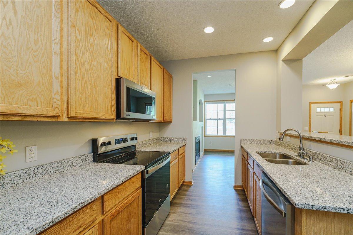 View of Residential at 17608 68th Place, Maple Grove MN 55311, Maple Grove (6 of 29) - Mike Wilen | Minnesota Team Real Estate