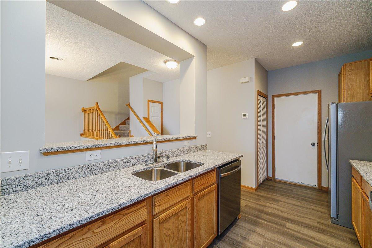 View of Residential at 17608 68th Place, Maple Grove MN 55311, Maple Grove (8 of 29) - Mike Wilen | Minnesota Team Real Estate
