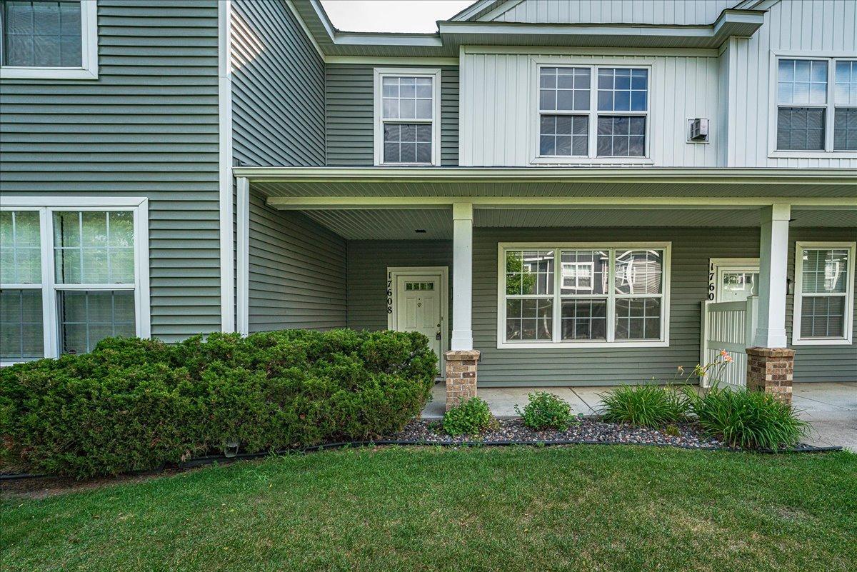 View of Residential at 17608 68th Place, Maple Grove MN 55311, Maple Grove (2 of 29) - Mike Wilen | Minnesota Team Real Estate