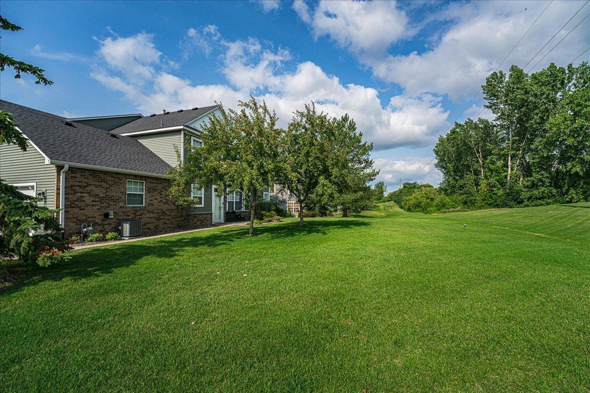 View of Residential at 17608 68th Place, Maple Grove MN 55311, Maple Grove (27 of 29) - Mike Wilen | Minnesota Team Real Estate