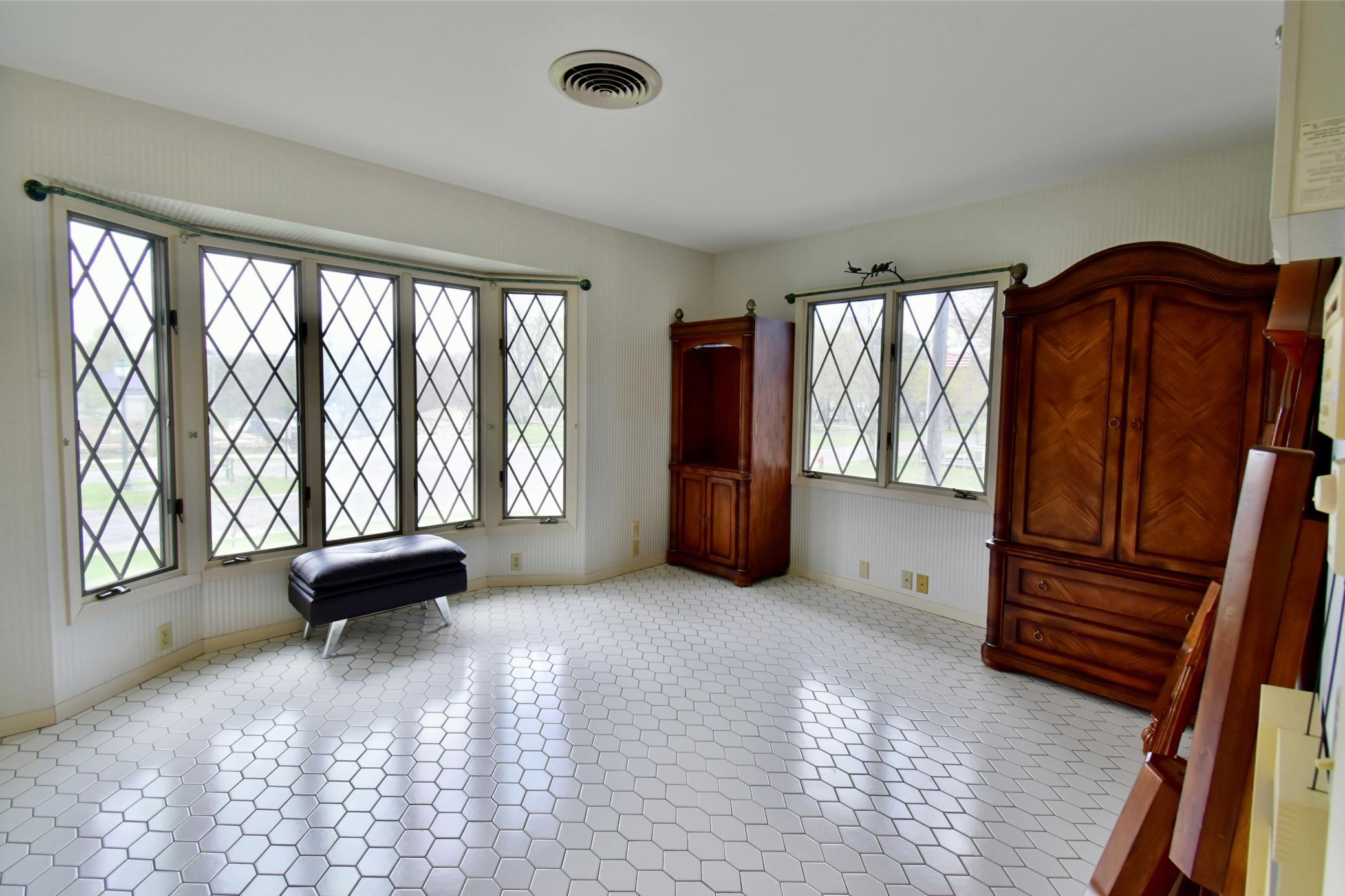 View of Residential at 1300 Kilian Boulevard, Saint Cloud MN 56304, Saint Cloud (23 of 43) - Mike Wilen | Minnesota Team Real Estate