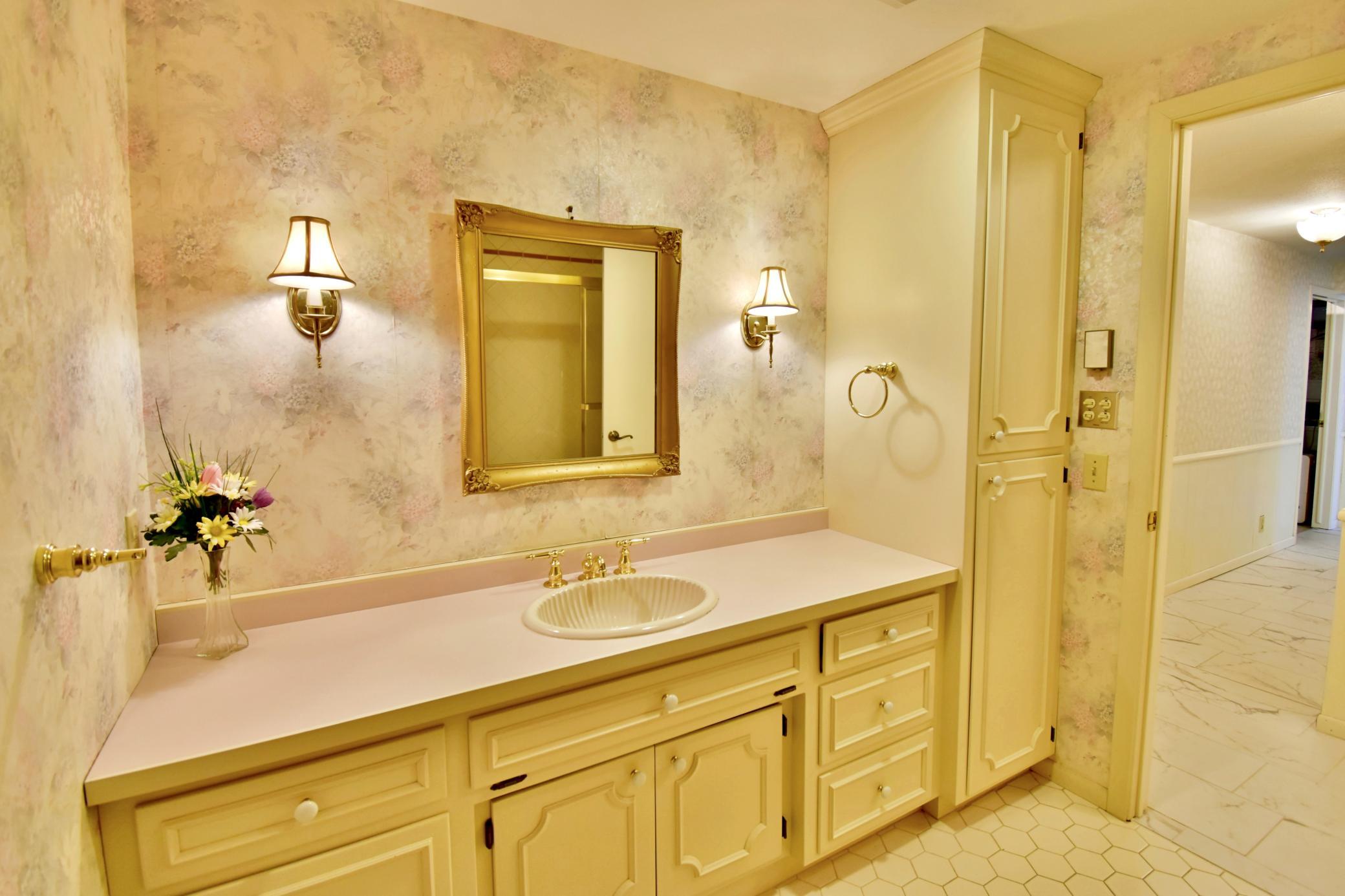 View of Residential at 1300 Kilian Boulevard, Saint Cloud MN 56304, Saint Cloud (35 of 43) - Mike Wilen | Minnesota Team Real Estate