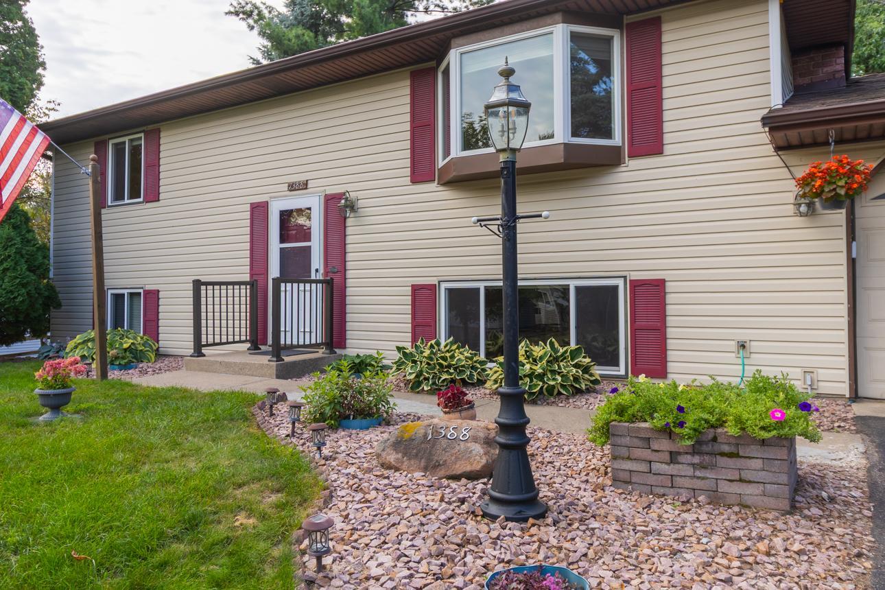 View of Residential at 1388 Amaryllis Lane, Eagan MN 55123, Eagan (20 of 20) - Mike Wilen | Minnesota Team Real Estate