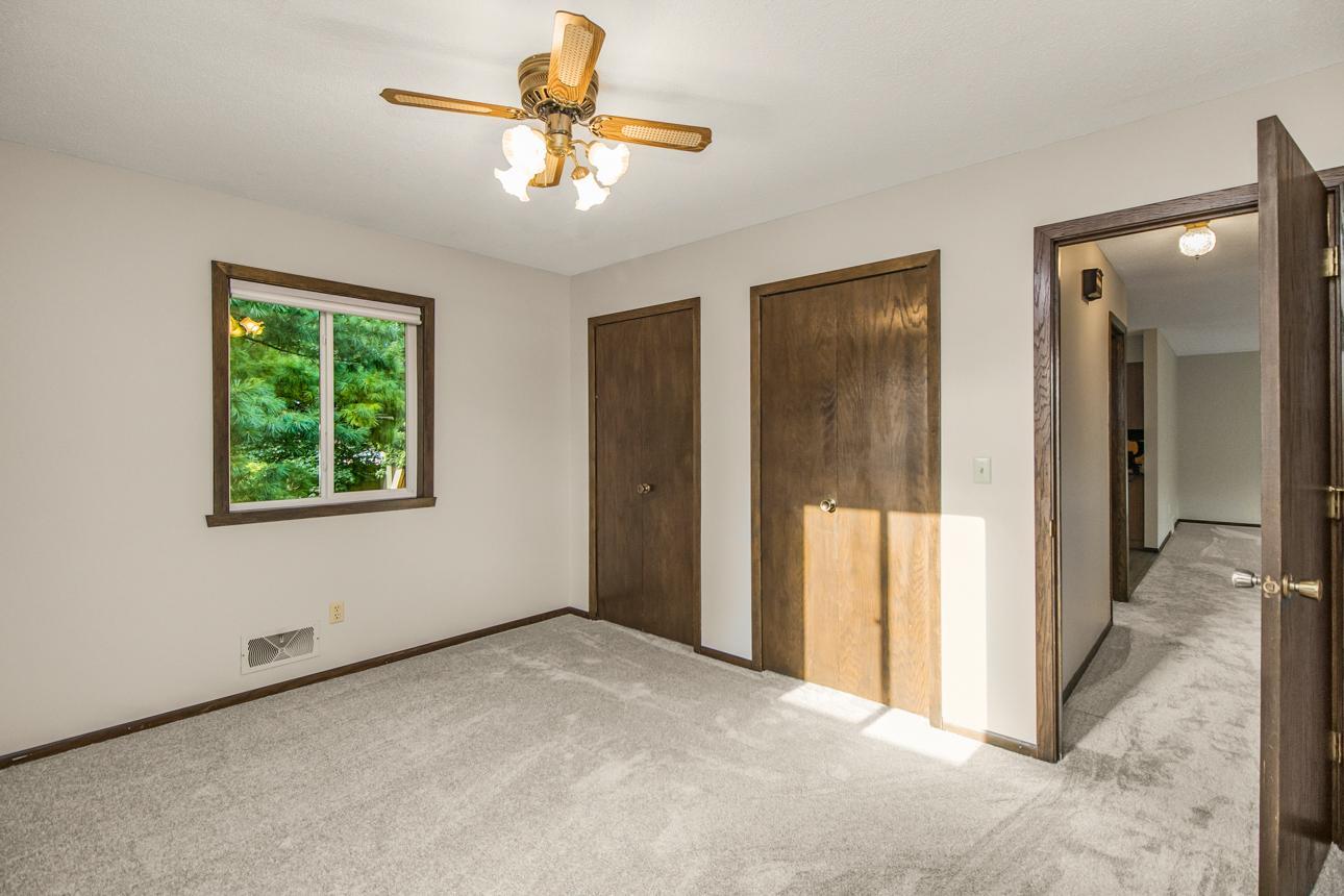 View of Residential at 1388 Amaryllis Lane, Eagan MN 55123, Eagan (10 of 20) - Mike Wilen | Minnesota Team Real Estate