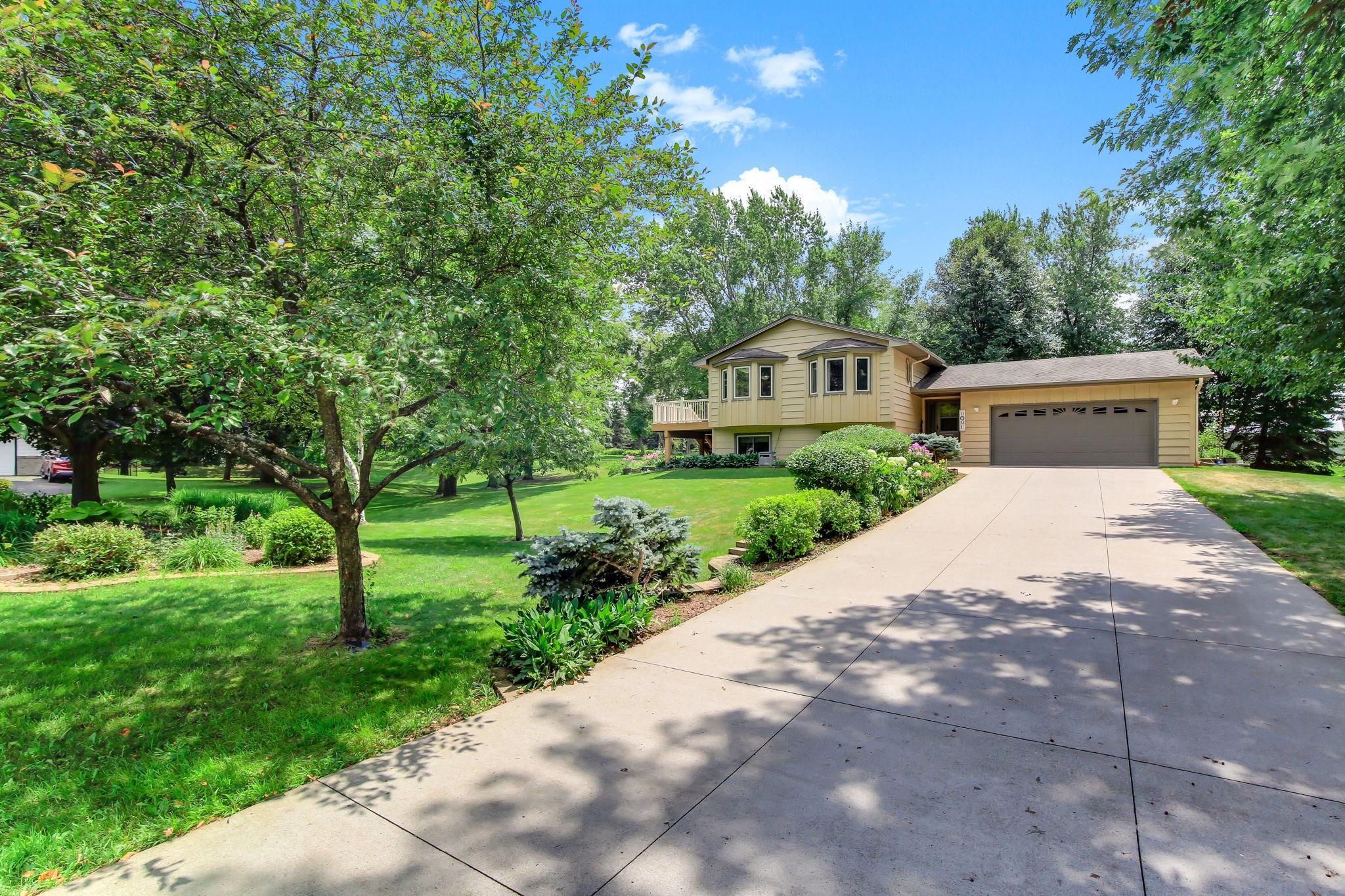 View of Residential at 22365 Circle Lane, Rogers MN 55374, Rogers (2 of 40) - Mike Wilen | Minnesota Team Real Estate