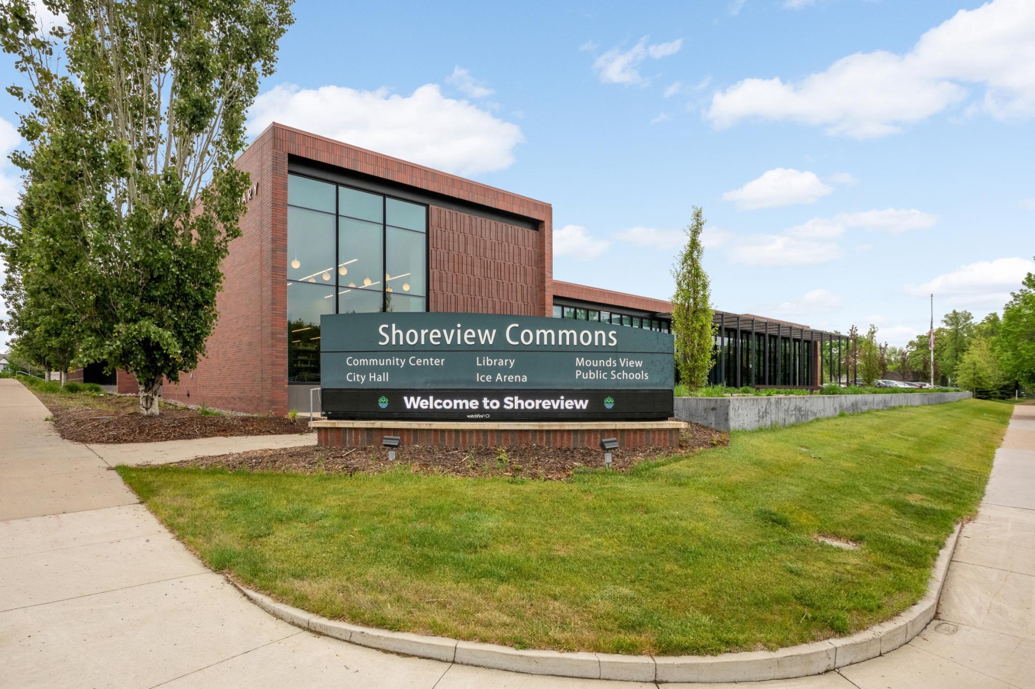 View of Residential at 654 Tanglewood Drive, Shoreview MN 55126, Shoreview (32 of 40) - Mike Wilen | Minnesota Team Real Estate