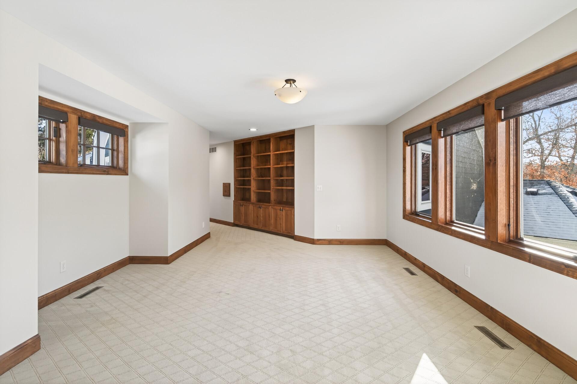 View of Residential at 9 Hillary Farm Lane, Gem Lake MN 55110, Gem Lake (38 of 59) - Mike Wilen | Minnesota Team Real Estate
