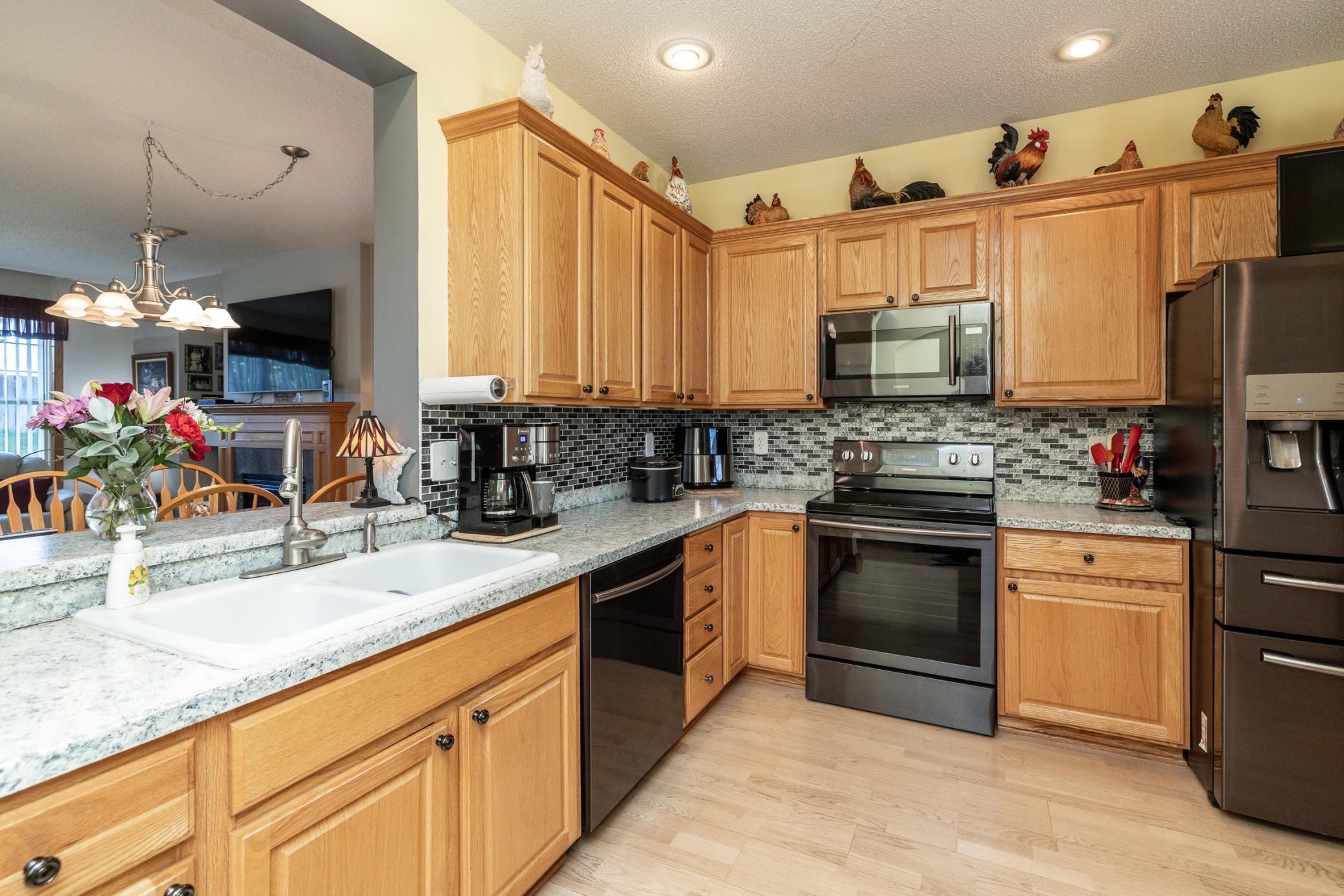 View of Residential at 15053 Dutchman Way, Apple Valley MN 55124, Apple Valley (10 of 26) - Mike Wilen | Minnesota Team Real Estate