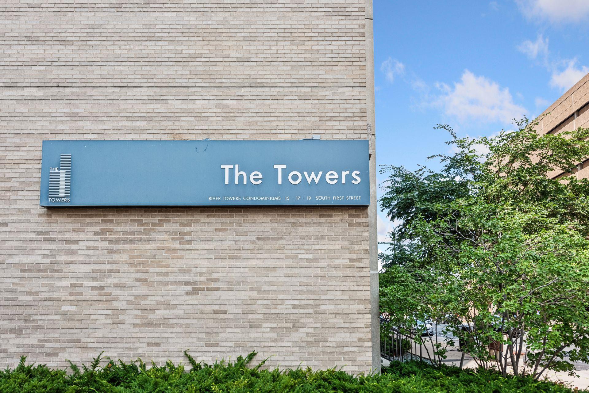 View of Residential at 19 1st Street #B202, Minneapolis MN 55401, Minneapolis (66 of 75) - Mike Wilen | Minnesota Team Real Estate
