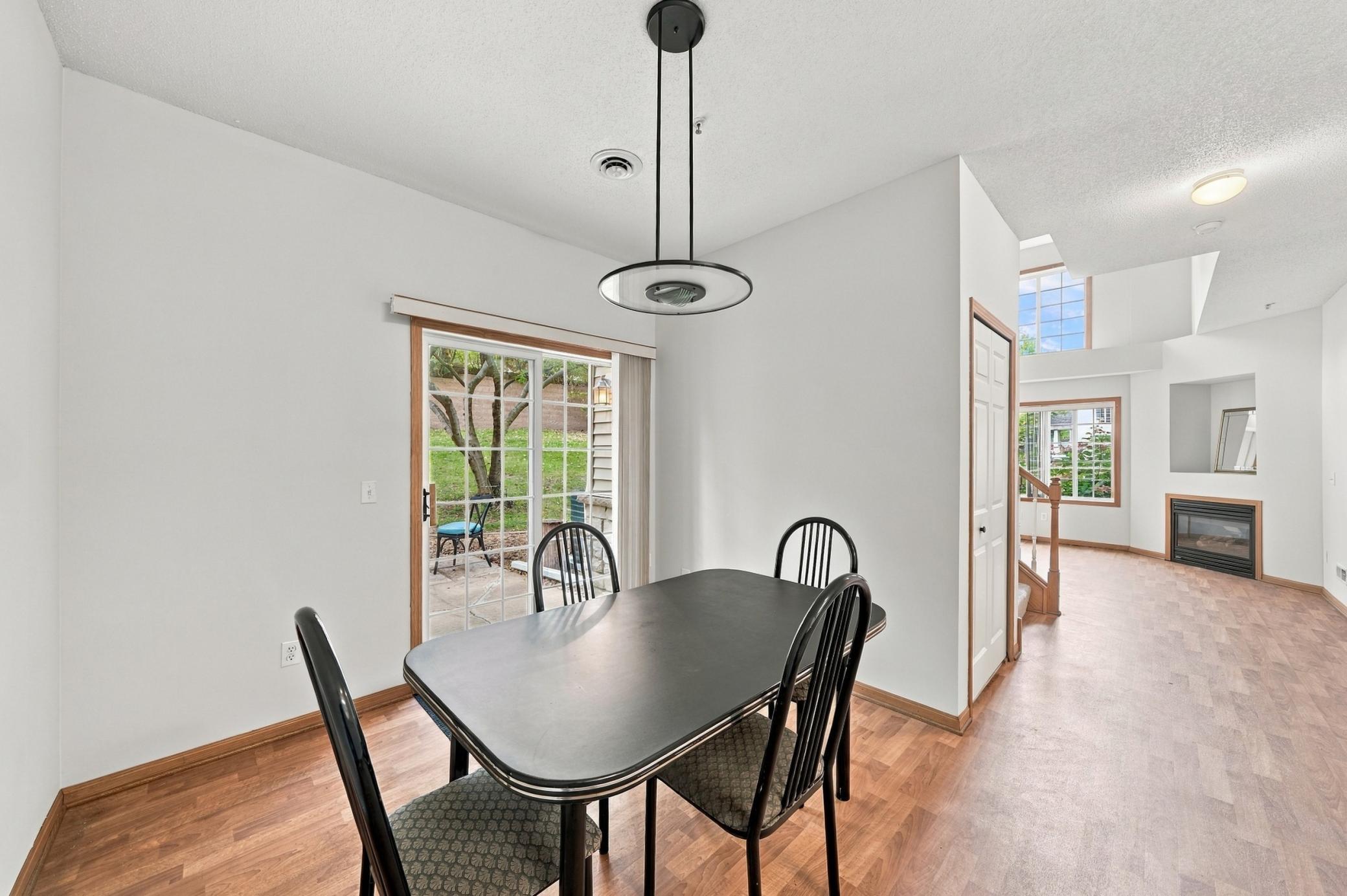 View of Residential at 556 Willoughby Way, Minnetonka MN 55305, Minnetonka (17 of 52) - Mike Wilen | Minnesota Team Real Estate