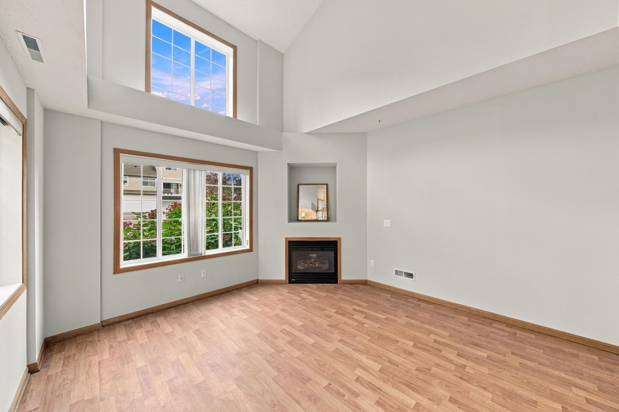 View of Residential at 556 Willoughby Way, Minnetonka MN 55305, Minnetonka (10 of 52) - Mike Wilen | Minnesota Team Real Estate