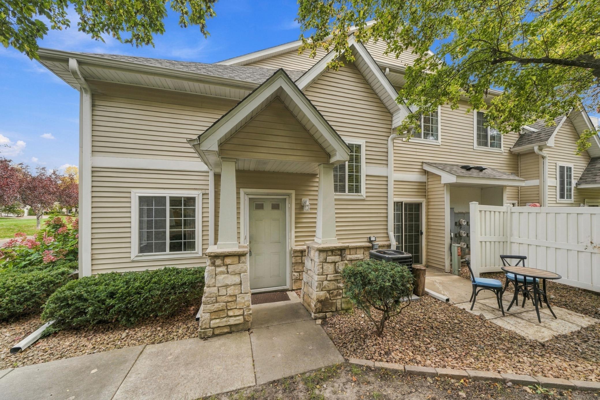 View of Residential at 556 Willoughby Way, Minnetonka MN 55305, Minnetonka (48 of 52) - Mike Wilen | Minnesota Team Real Estate