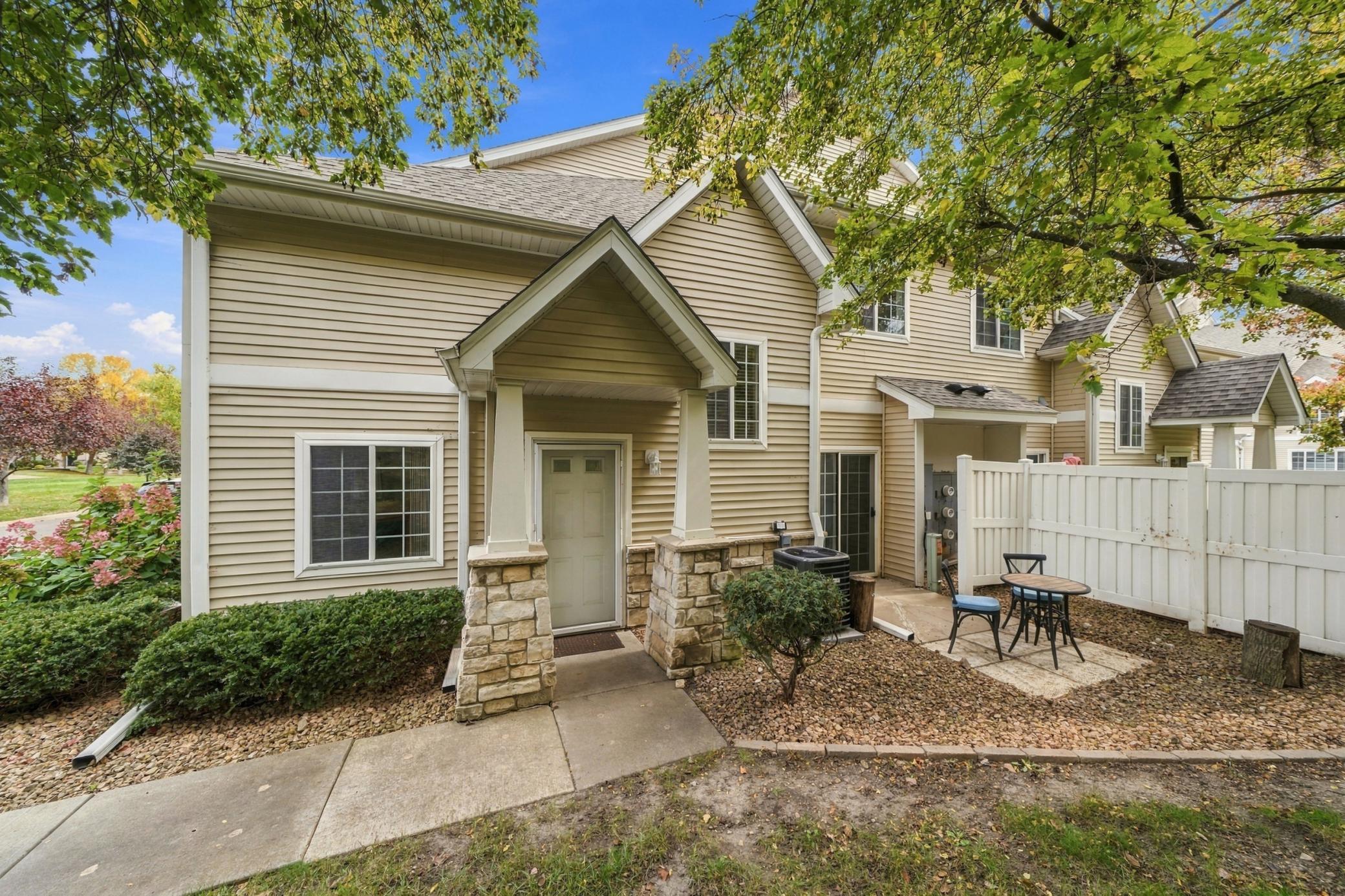 View of Residential at 556 Willoughby Way, Minnetonka MN 55305, Minnetonka (47 of 52) - Mike Wilen | Minnesota Team Real Estate