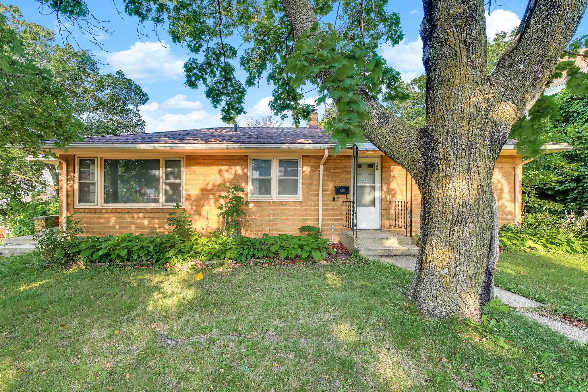 View of Residential at 605 Greenbrier Street, Saint Paul MN 55106, Saint Paul - Mike Wilen | Minnesota Team Real Estate