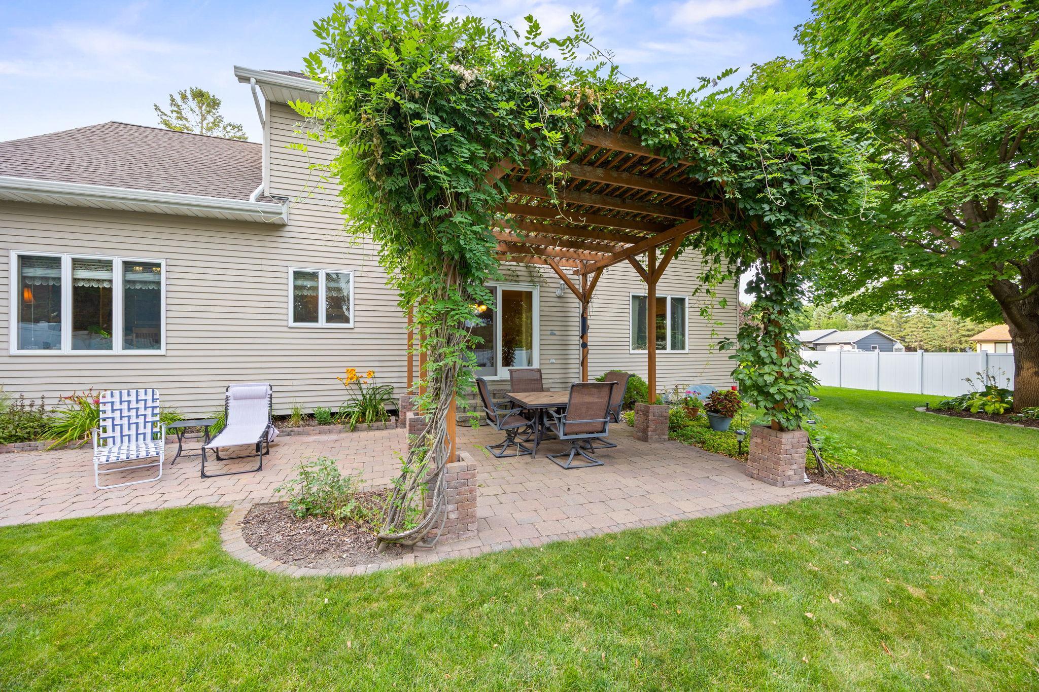 View of Residential at 1200 7TH Avenue, Hutchinson MN 55350, Hutchinson (26 of 47) - Mike Wilen | Minnesota Team Real Estate