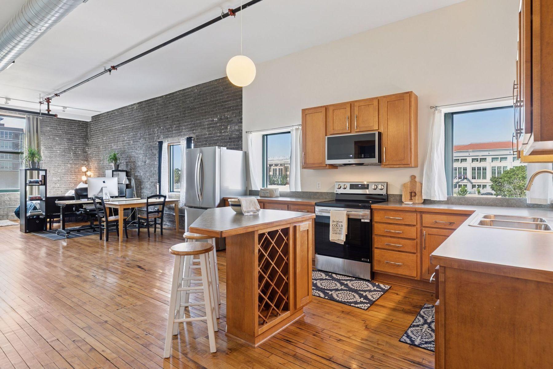 View of Residential at 523 Jackson Street #302, Saint Paul MN 55101, Saint Paul (4 of 38) - Mike Wilen | Minnesota Team Real Estate