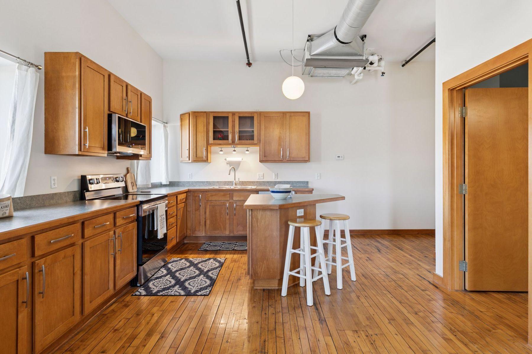 View of Residential at 523 Jackson Street #302, Saint Paul MN 55101, Saint Paul (7 of 38) - Mike Wilen | Minnesota Team Real Estate