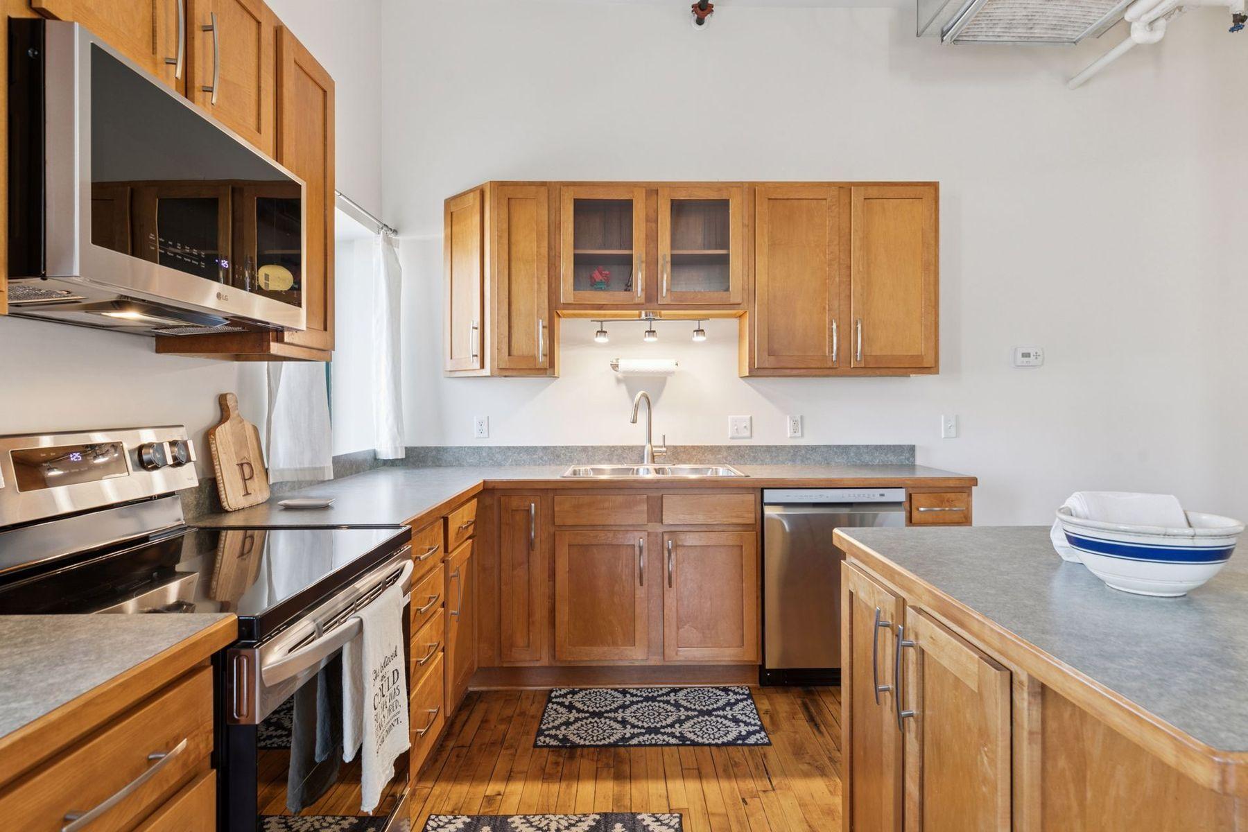 View of Residential at 523 Jackson Street #302, Saint Paul MN 55101, Saint Paul (10 of 38) - Mike Wilen | Minnesota Team Real Estate