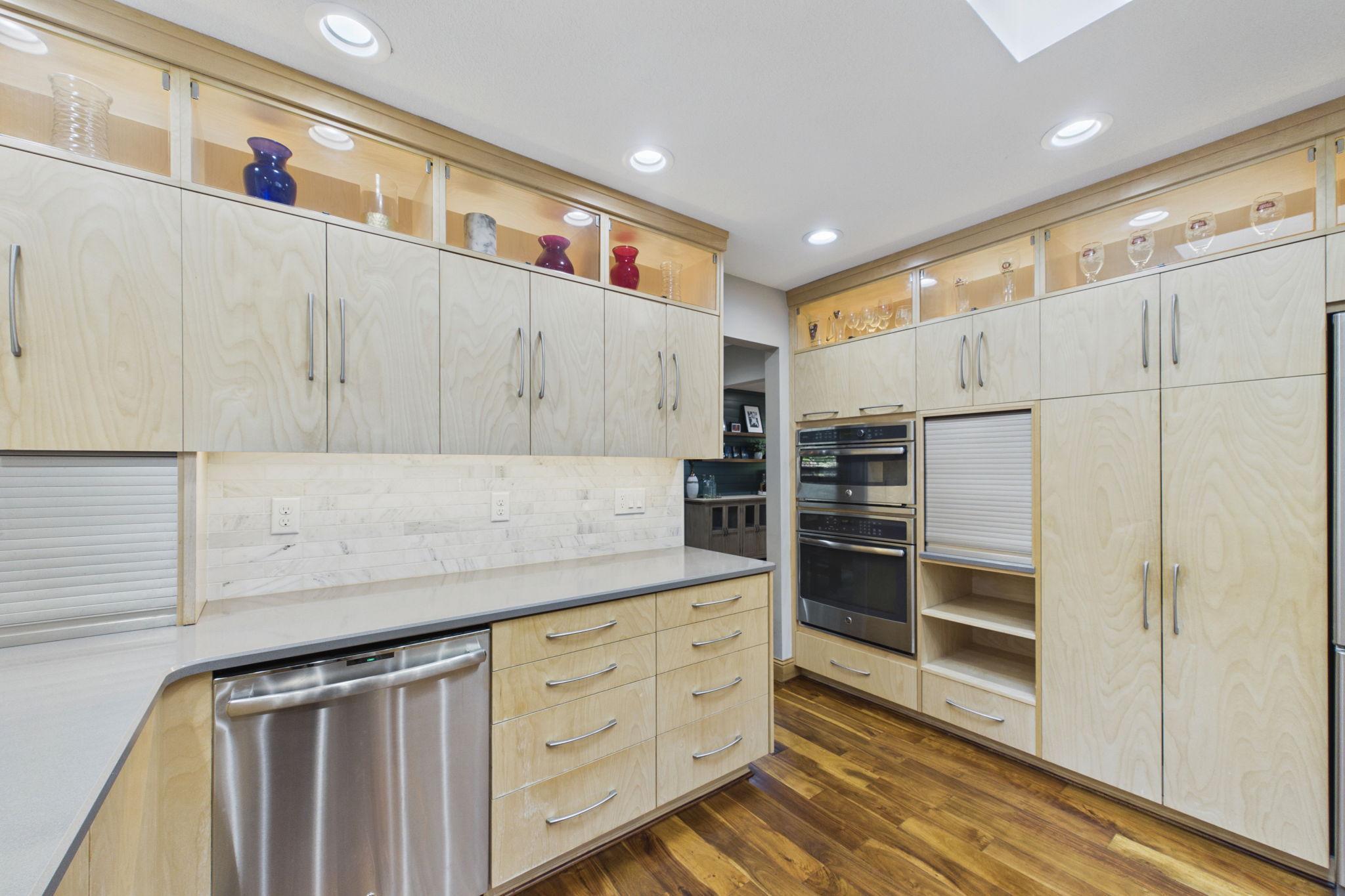 View of Residential at 30 B Street, Saint Paul MN 55106, Saint Paul (8 of 38) - Mike Wilen | Minnesota Team Real Estate