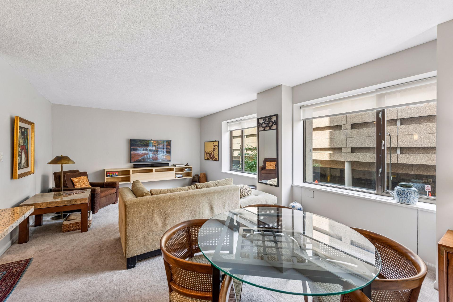 View of Residential at 19 1st Street #B204, Minneapolis MN 55401, Minneapolis (9 of 68) - Mike Wilen | Minnesota Team Real Estate