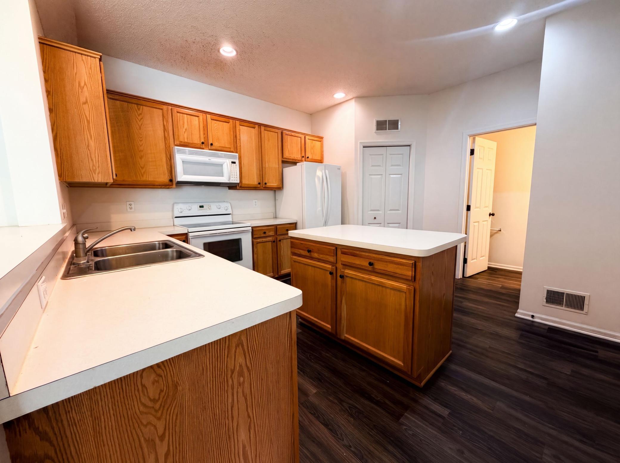 View of Residential at 5221 Robin Lane #179, Farmington MN 55024, Farmington (2 of 19) - Mike Wilen | Minnesota Team Real Estate