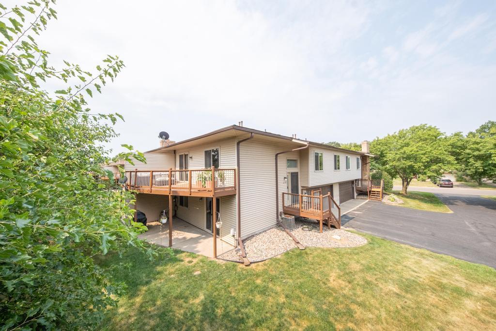 View of Residential at 2309 Amberwood Drive, Woodbury MN 55125, Woodbury (3 of 47) - Mike Wilen | Minnesota Team Real Estate