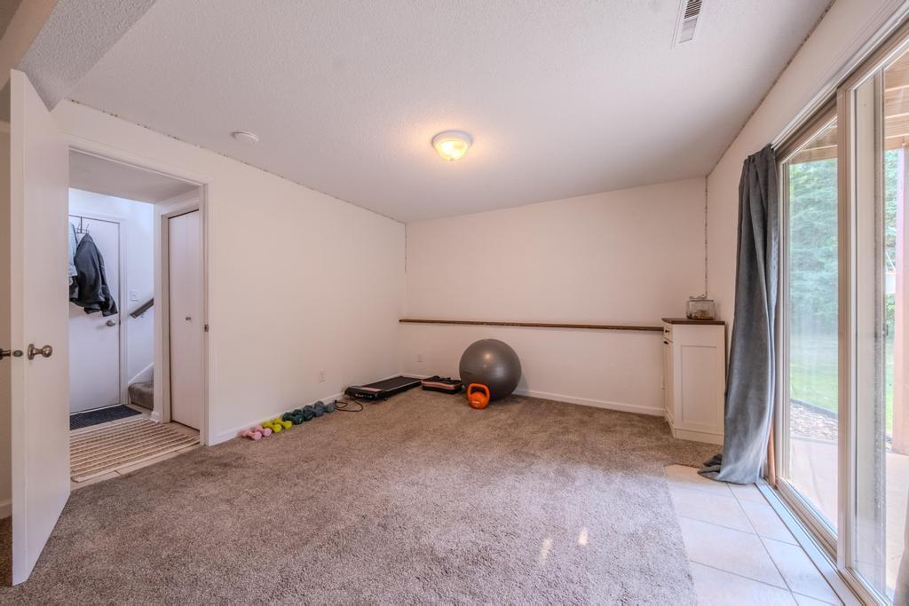 View of Residential at 2309 Amberwood Drive, Woodbury MN 55125, Woodbury (38 of 47) - Mike Wilen | Minnesota Team Real Estate