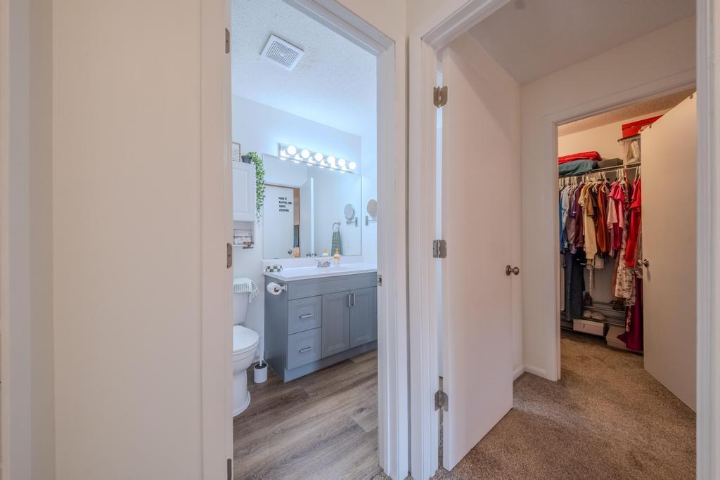 View of Residential at 2309 Amberwood Drive, Woodbury MN 55125, Woodbury (25 of 47) - Mike Wilen | Minnesota Team Real Estate
