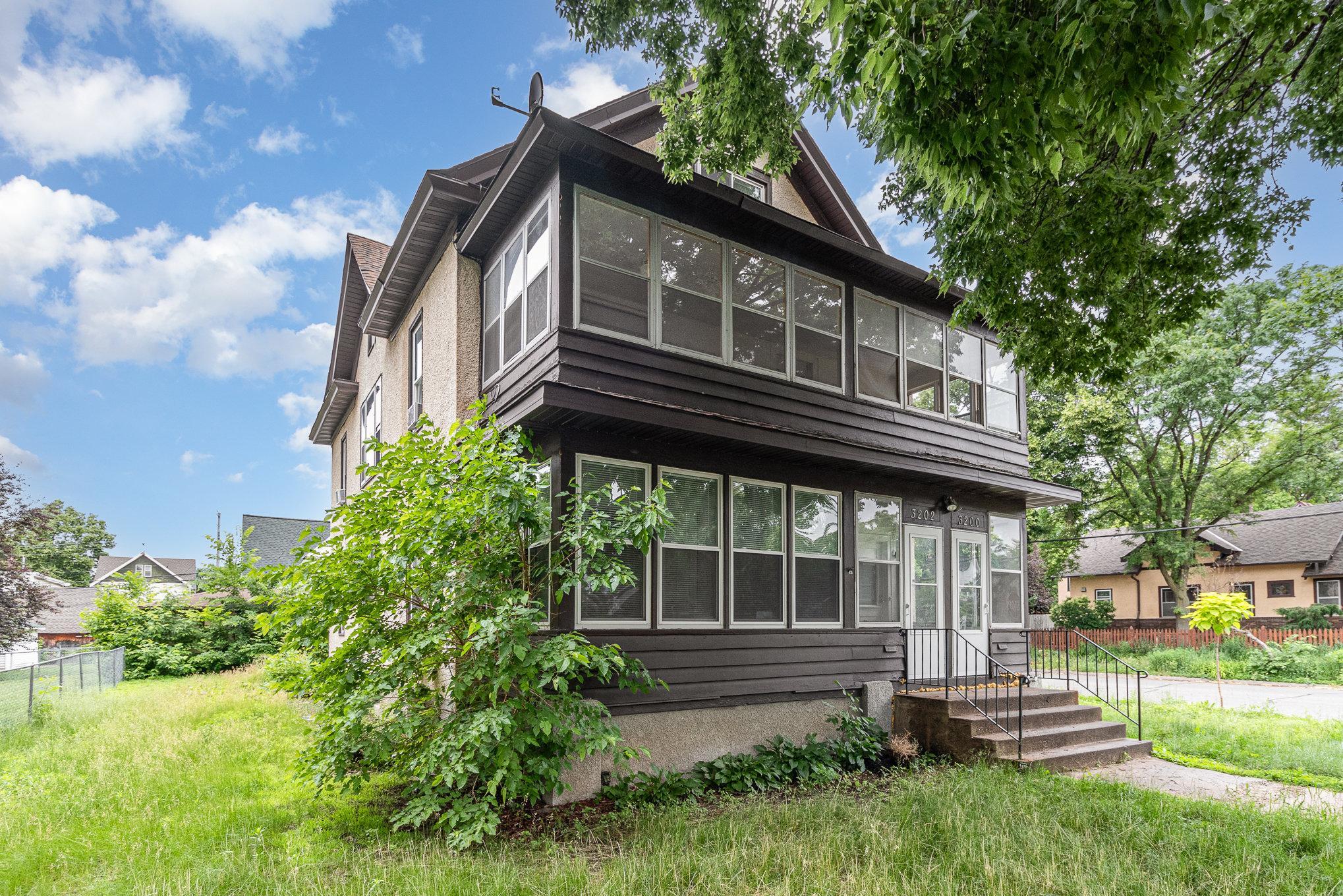 View of Residential Income at 3200 23rd Avenue, Minneapolis MN 55407, Minneapolis (27 of 32) - Mike Wilen | Minnesota Team Real Estate