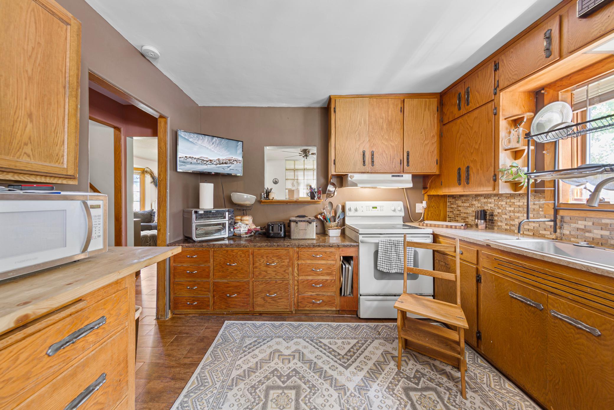 View of Residential at 116 Clinton Street, Arlington MN 55307, Arlington (10 of 24) - Mike Wilen | Minnesota Team Real Estate
