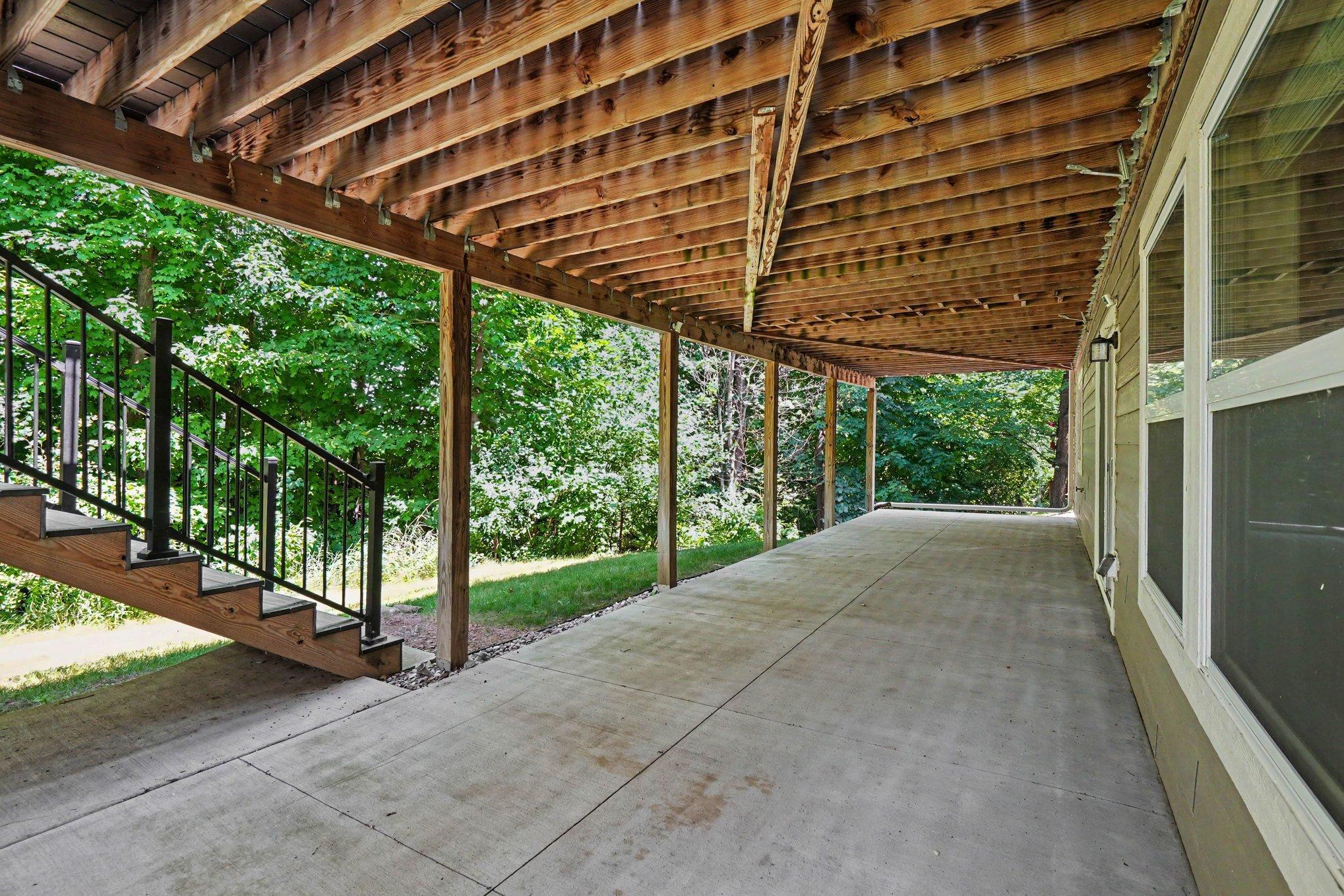 View of Residential at 5310 Black Oaks Lane, Plymouth MN 55446, Plymouth (52 of 54) - Mike Wilen | Minnesota Team Real Estate