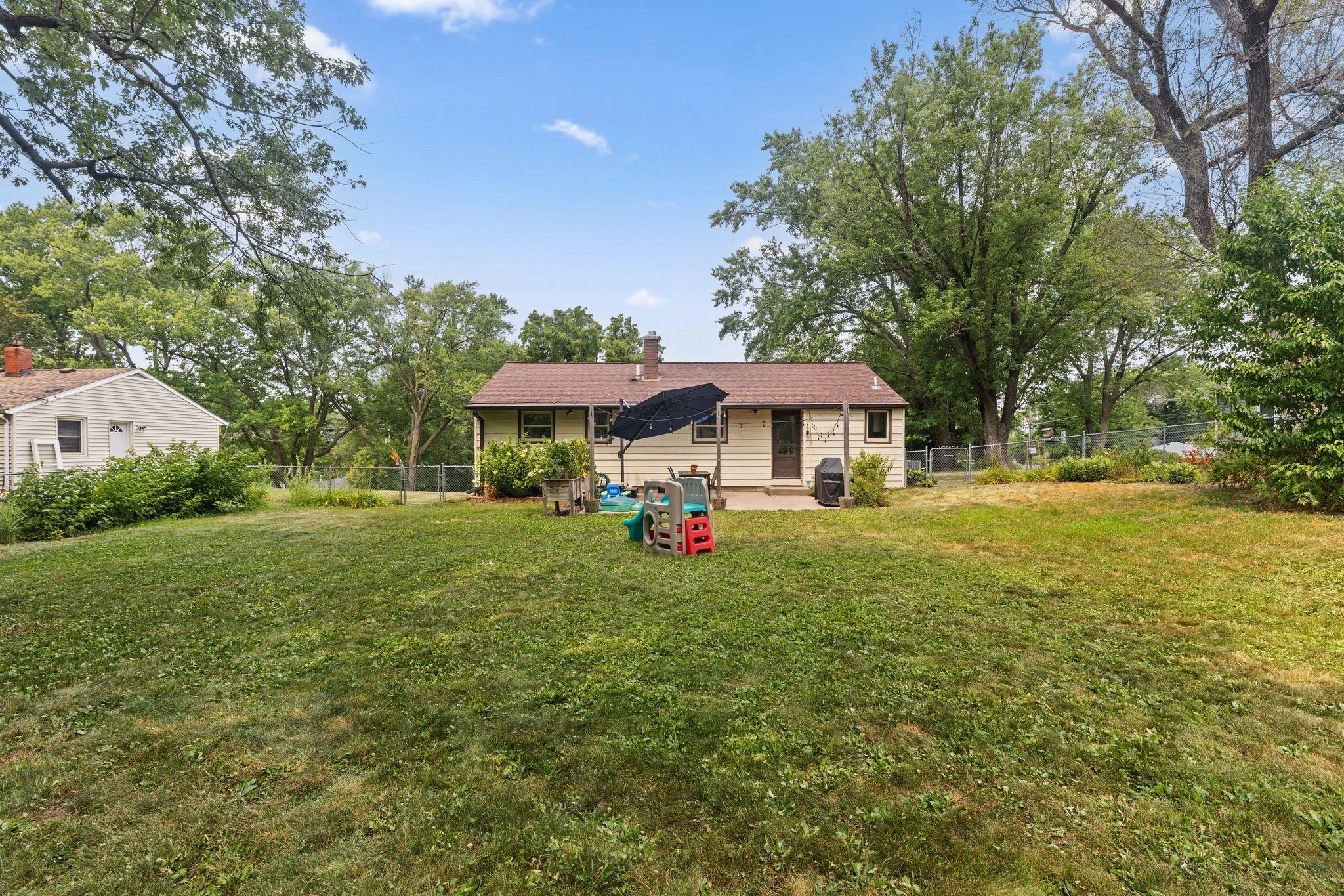 View of Residential at 1716 County Road C, Maplewood MN 55109, Maplewood (29 of 34) - Mike Wilen | Minnesota Team Real Estate