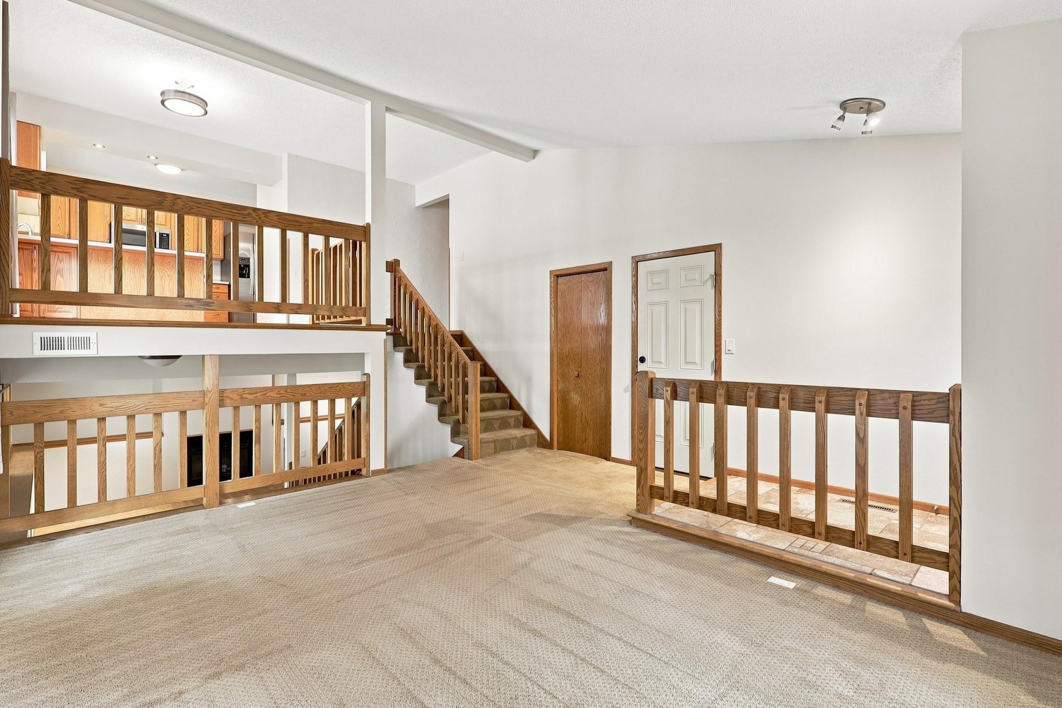 View of Residential at 6512 Gray Fox Curve, Chanhassen MN 55317, Chanhassen (15 of 36) - Mike Wilen | Minnesota Team Real Estate