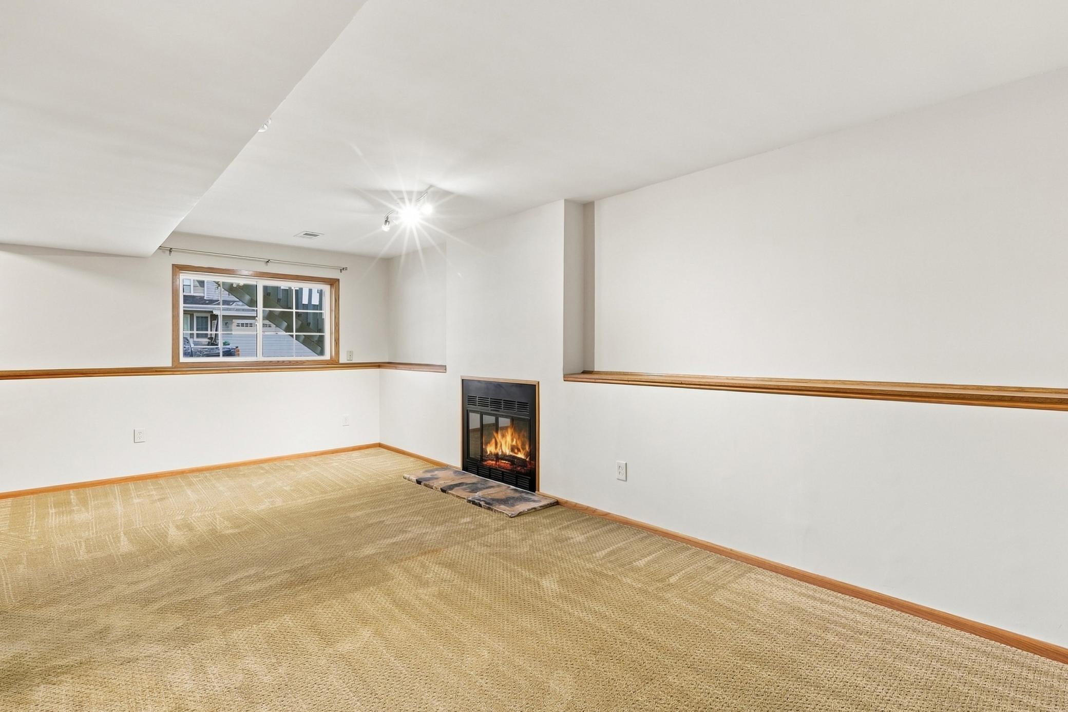 View of Residential at 6512 Gray Fox Curve, Chanhassen MN 55317, Chanhassen (21 of 36) - Mike Wilen | Minnesota Team Real Estate