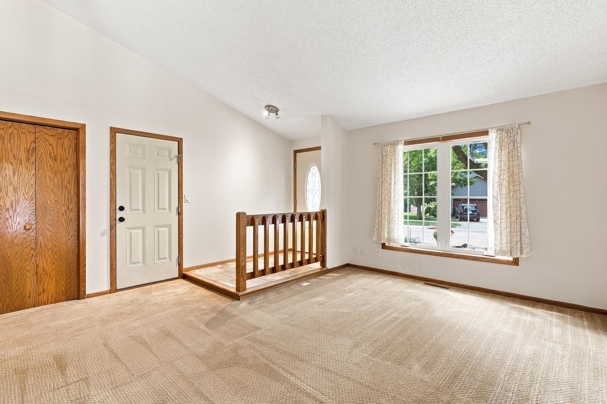 View of Residential at 6512 Gray Fox Curve, Chanhassen MN 55317, Chanhassen (16 of 36) - Mike Wilen | Minnesota Team Real Estate