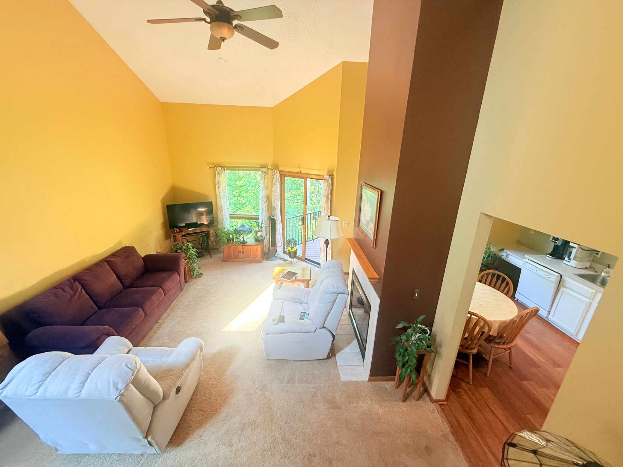 View of Residential at 679 Dorland Road, Maplewood MN 55119, Maplewood (8 of 29) - Mike Wilen | Minnesota Team Real Estate