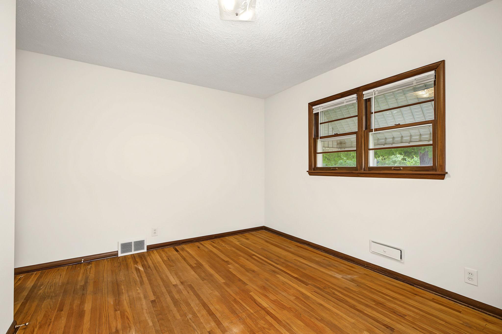 View of Residential at 4329 16th Avenue, Minneapolis MN 55407, Minneapolis (23 of 51) - Mike Wilen | Minnesota Team Real Estate