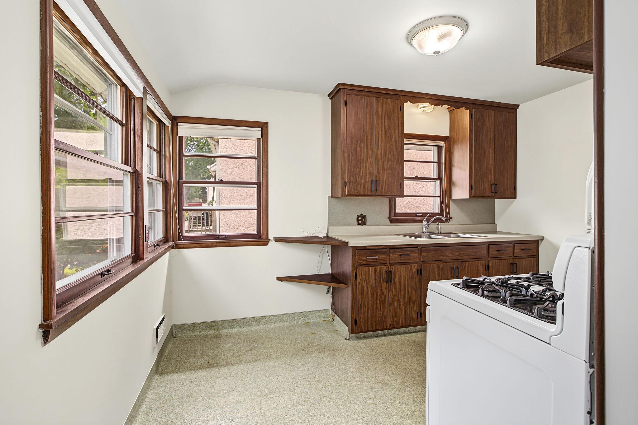 View of Residential at 4329 16th Avenue, Minneapolis MN 55407, Minneapolis (15 of 51) - Mike Wilen | Minnesota Team Real Estate