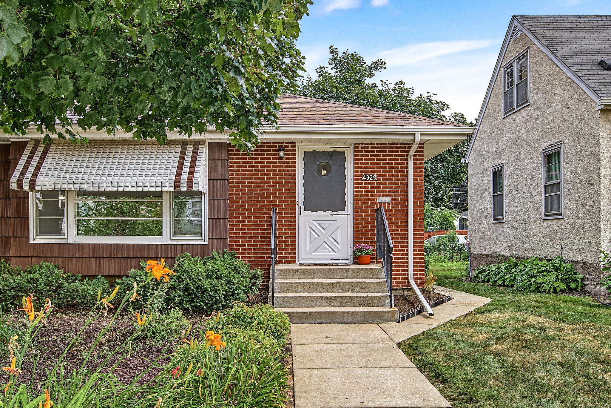 View of Residential at 4329 16th Avenue, Minneapolis MN 55407, Minneapolis (4 of 51) - Mike Wilen | Minnesota Team Real Estate