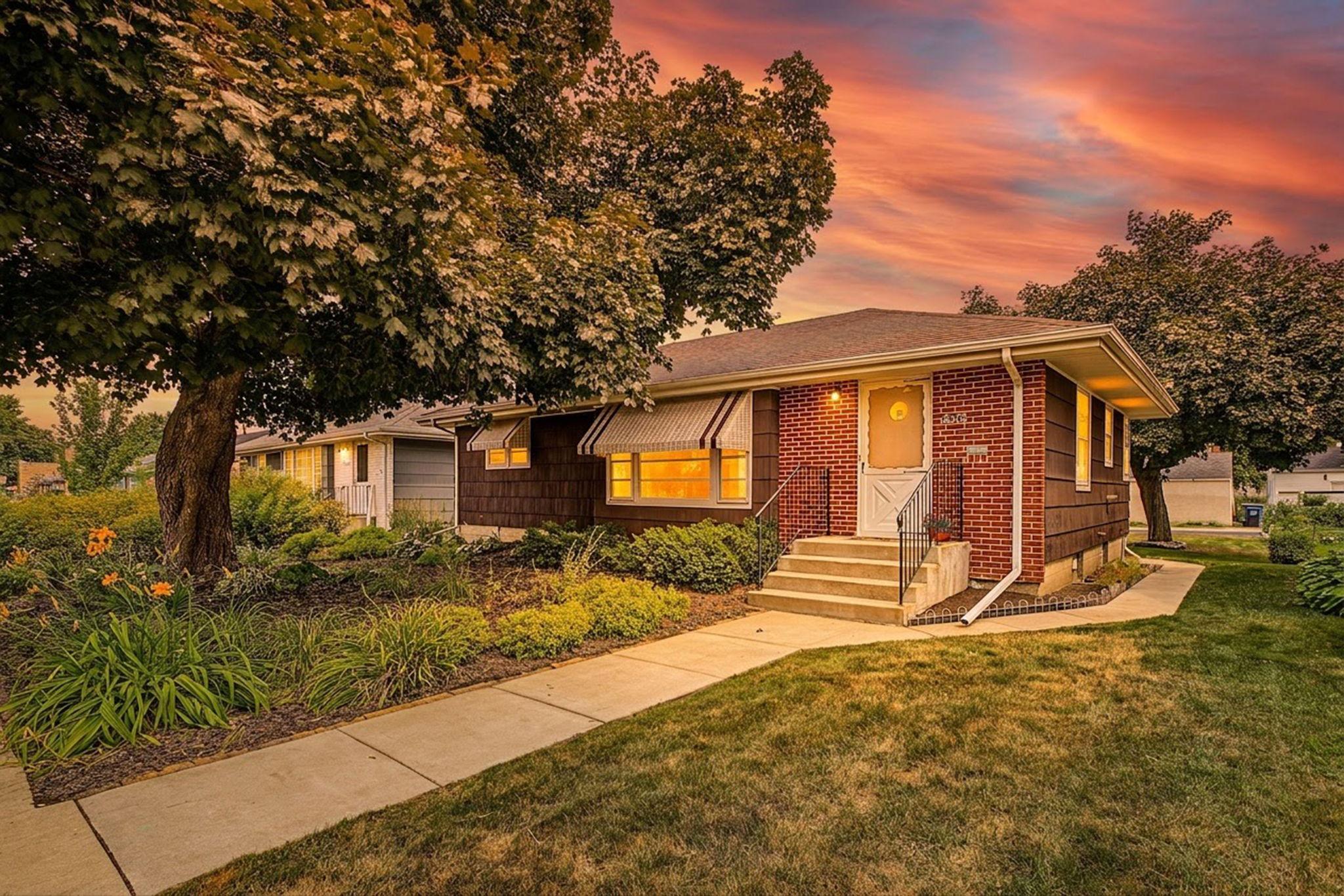 View of Residential at 4329 16th Avenue, Minneapolis MN 55407, Minneapolis (3 of 51) - Mike Wilen | Minnesota Team Real Estate