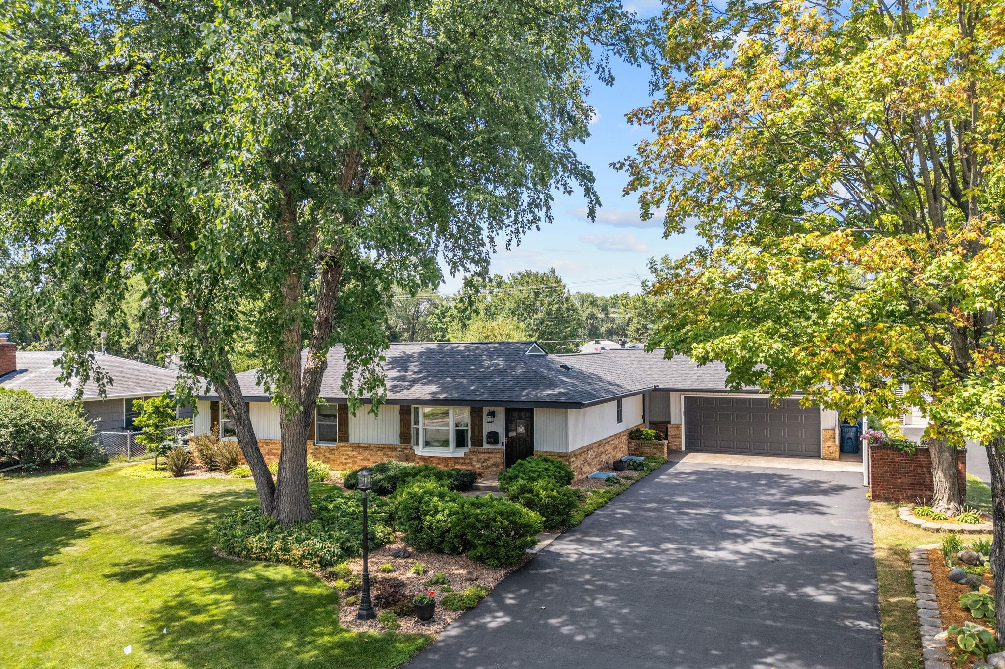 View of Residential at 9424 Chicago Avenue, Bloomington MN 55420, Bloomington - Mike Wilen | Minnesota Team Real Estate